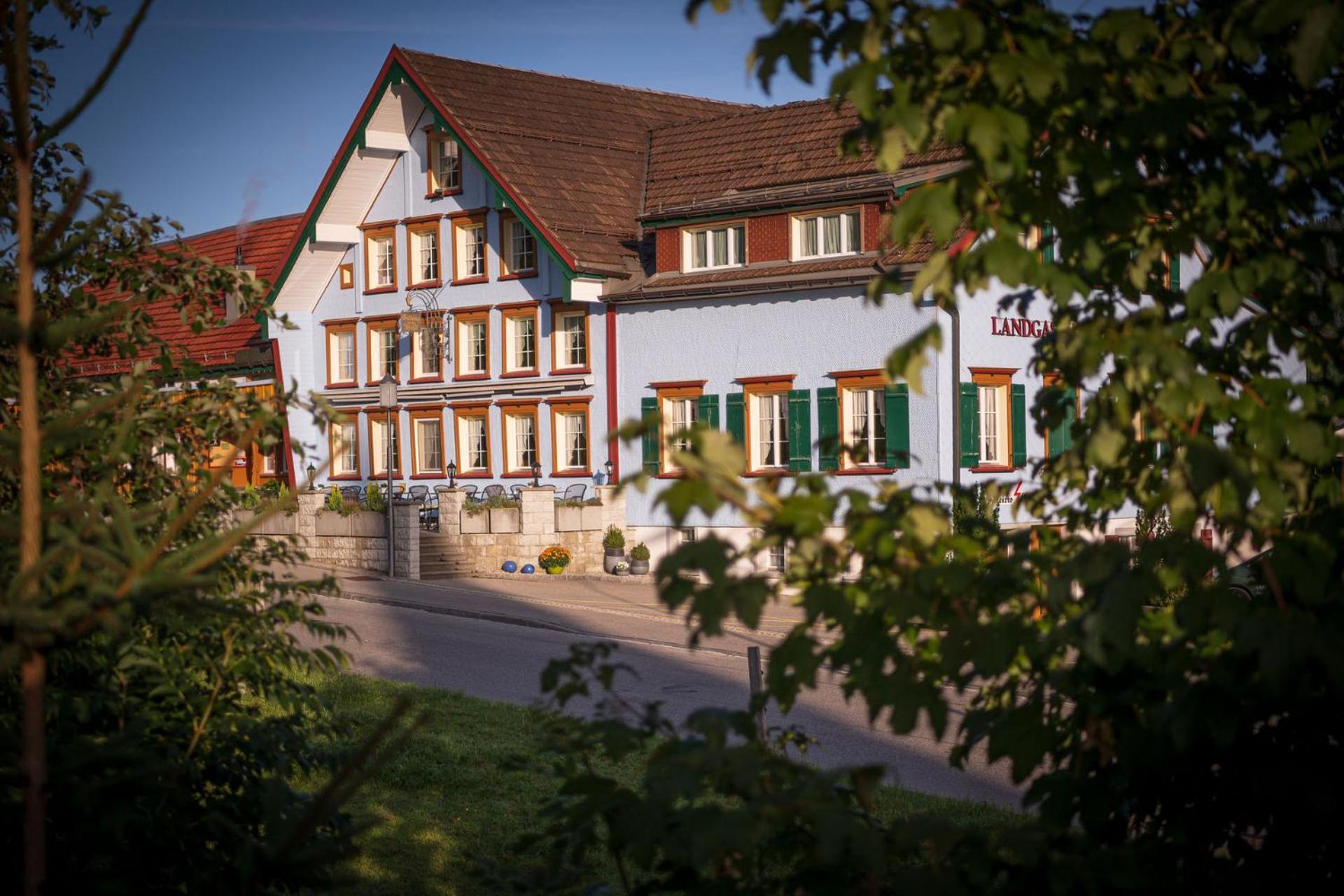 Hotel Landgasthaus Neues Bild, Eggerstanden Appenzell Exterior photo